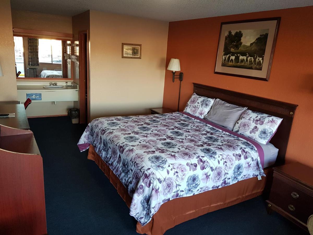 Budget Host Inn Eastland エクステリア 写真