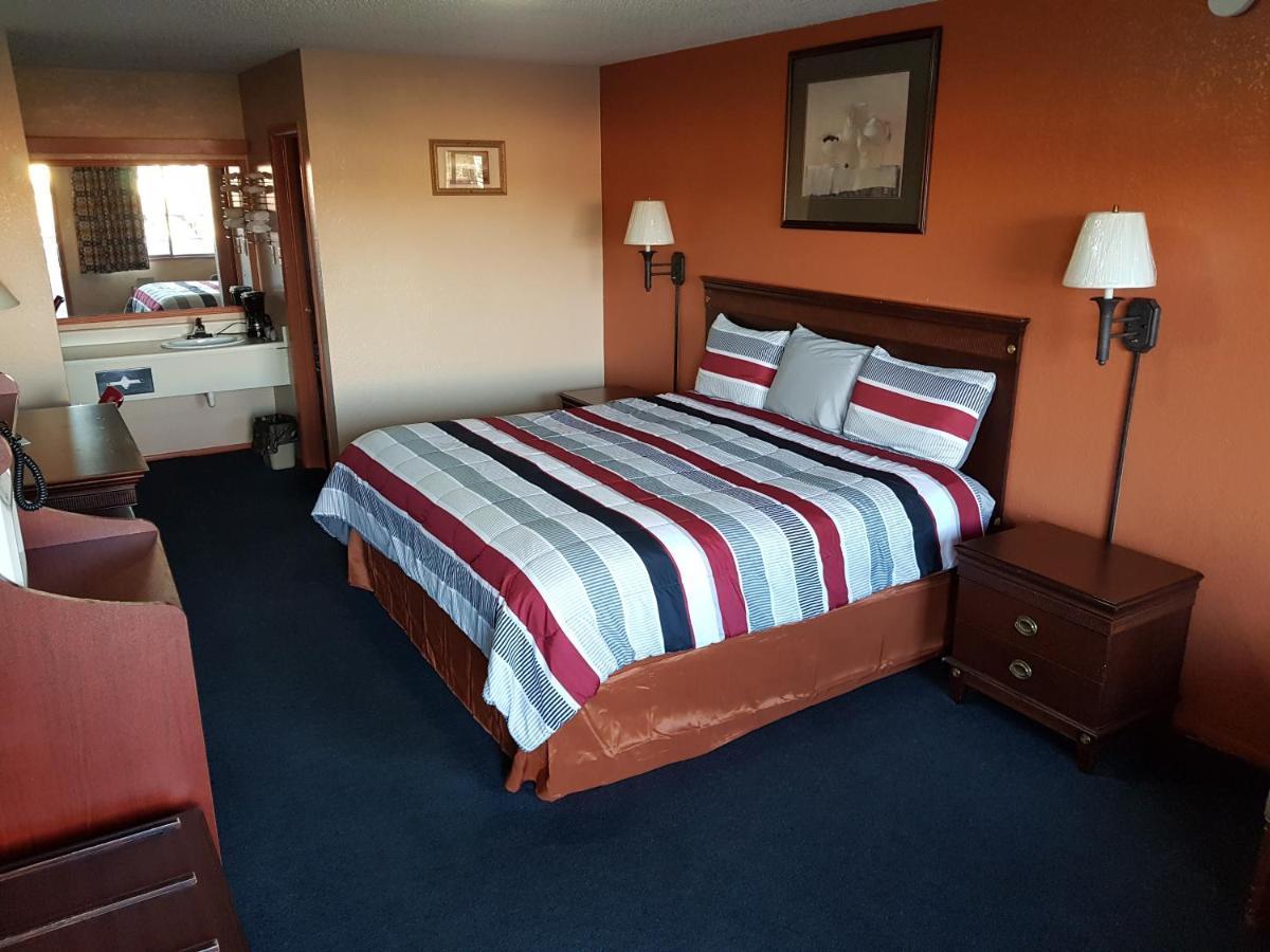 Budget Host Inn Eastland エクステリア 写真