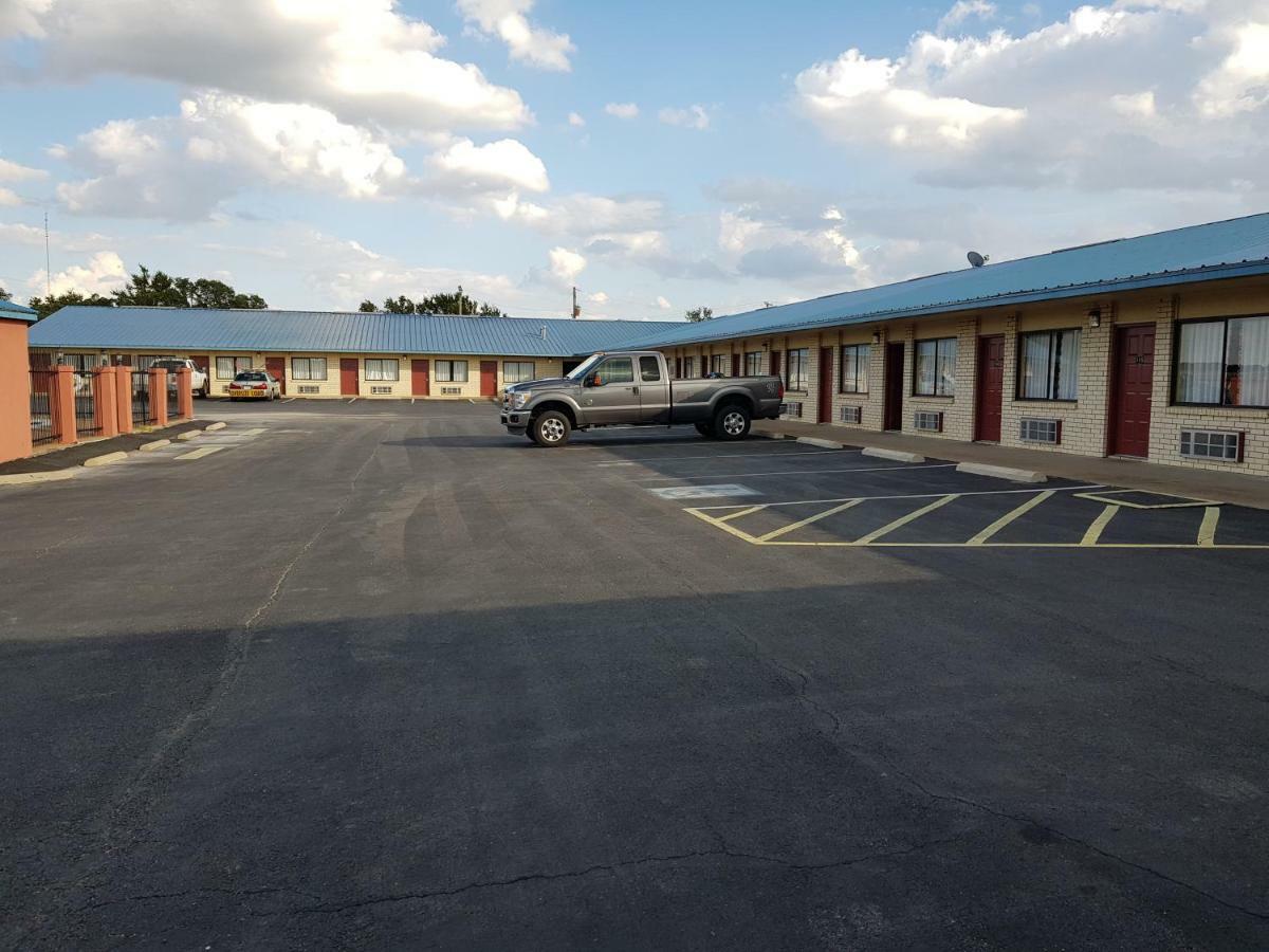 Budget Host Inn Eastland エクステリア 写真
