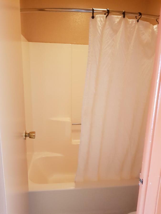 Budget Host Inn Eastland エクステリア 写真